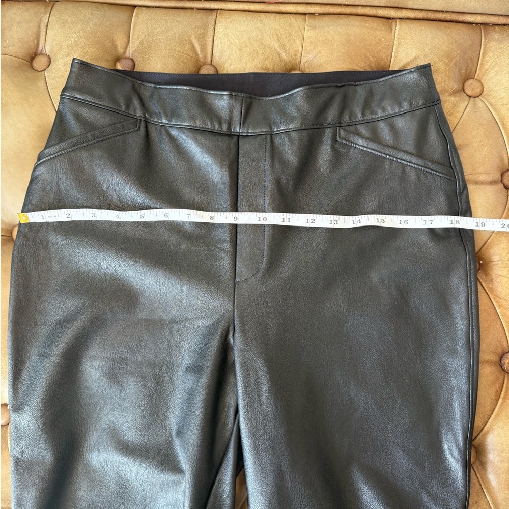 Spanx Size XL Tall Women’s Leather Black Flare Pants - Picture 6 of 9